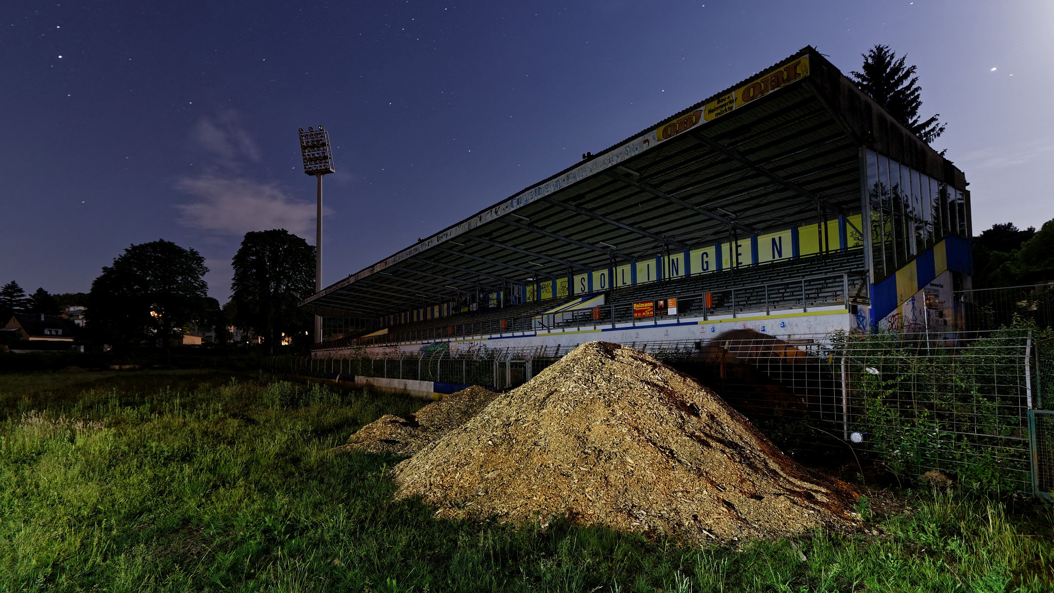 Stadion am Herrmann-Löns-Weg Solingen 3D